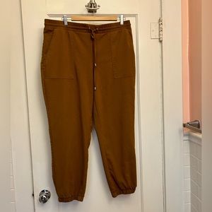 Women's Dark Tan Jogger Pants